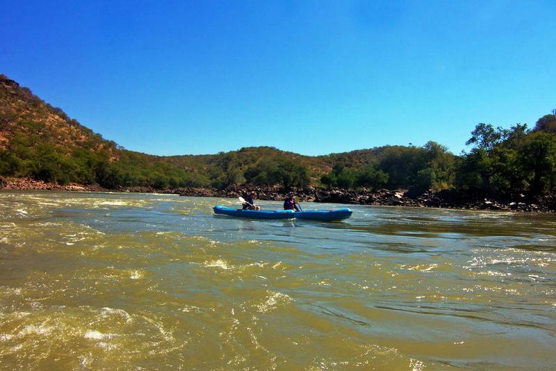 Ehomba Kunene River Lodge מראה חיצוני תמונה